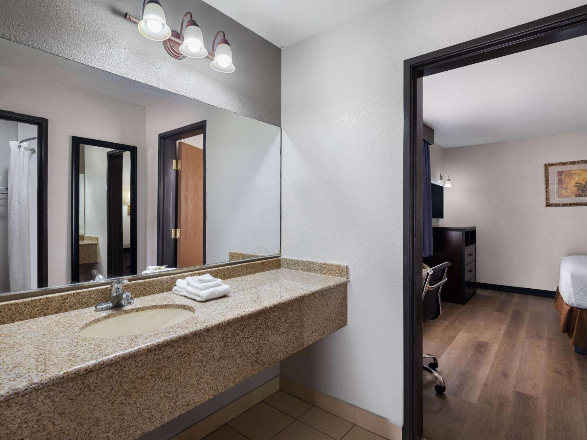 Travelodge By Wyndham Tucson Az Cortaro Eksteriør bilde